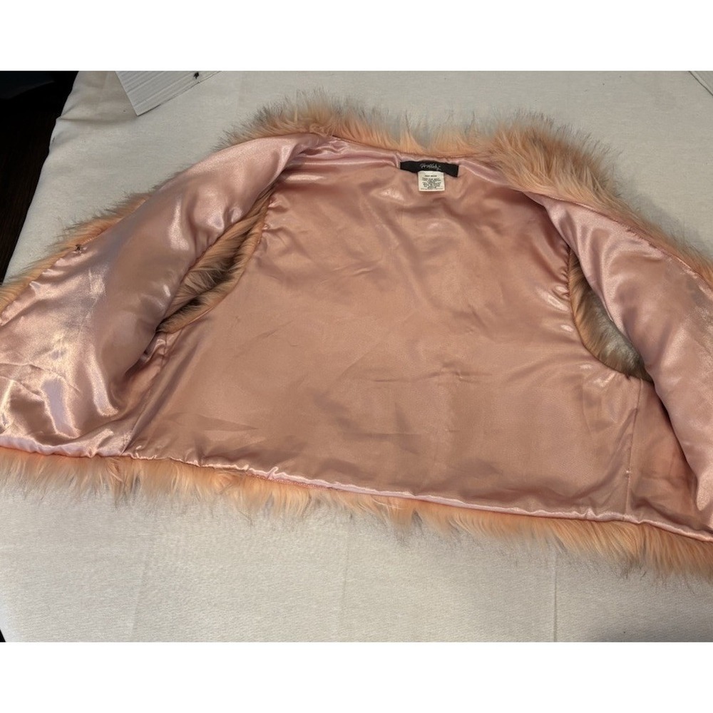Rhapsody Peach Pink Shaggy Faux Fur Open Front CroppedVest Size Medium - Picture 4 of 7